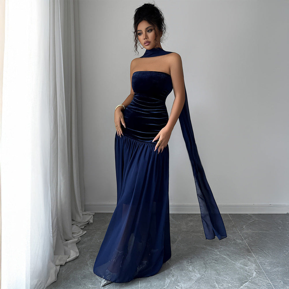 Damen Elegantes Abendkleid mit schulterfreiem Design und fließendem Rock Shopnory