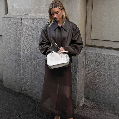 Damen Cropped Boxy Jacke aus Lederimitat mit übergroßem Kragen und verdeckter Reißverschlussleiste Shop Nory