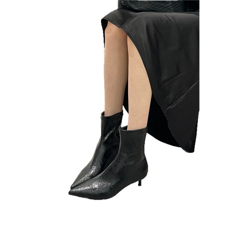 Damen spitz zulaufende Stiefeletten mit sculpted Kitten‑Heel und sockenhaftem Schaft Shop Nory