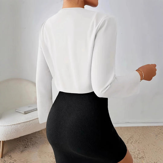 Damen Elegante Kurzjacke mit modernem Schnitt und raffinierten Falten