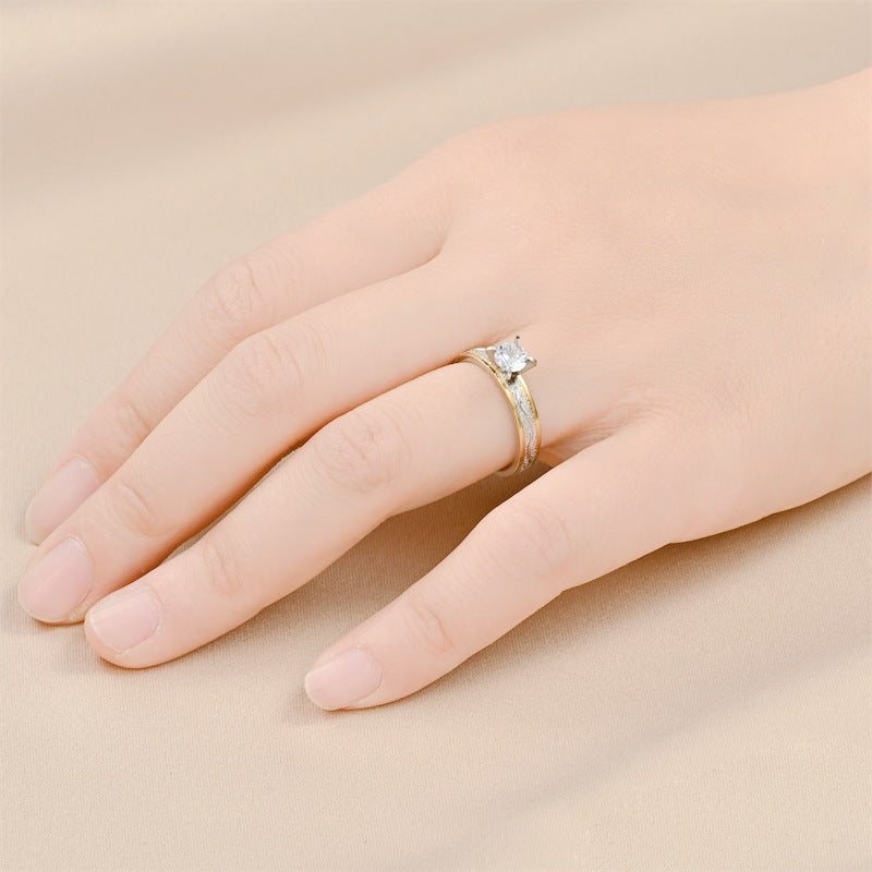 Herren Ring mit kunstvollem Wellenmuster und funkelndem Zirkonia Besatz Shop Nory