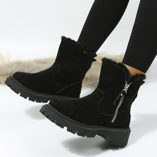 Damen Kurzschaft-Stiefelette mit Teddy‑Umschlag, Veloursoptik und Chunky‑Lug‑Sohle Shop Nory