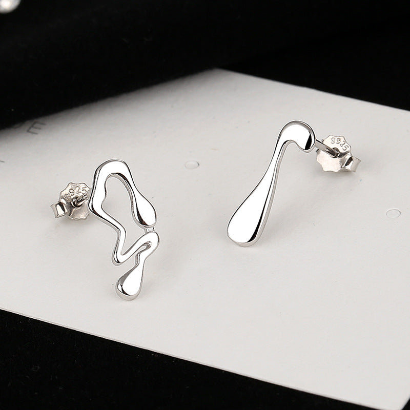 Damen Ohrstecker im modernen, skulpturalen Design Shop Nory