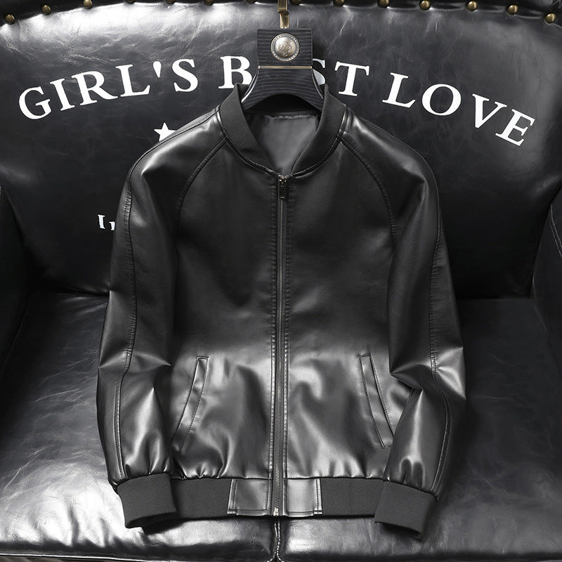 Herren schlanker Kunstleder-Bomber im minimalistischen Aviator‑Look mit geripptem Saum Shop Nory