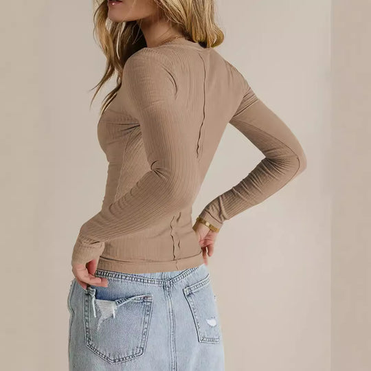 Damen Langärmeliges Rippstrick-Top mit V-Ausschnitt und verlängerten Ärmelmanschetten Shop Nory
