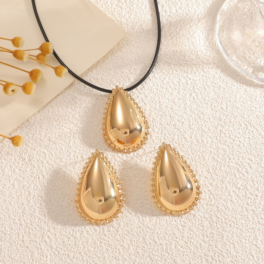 Damen Anhänger-Set mit luxuriösen Tropfenformen Shop Nory