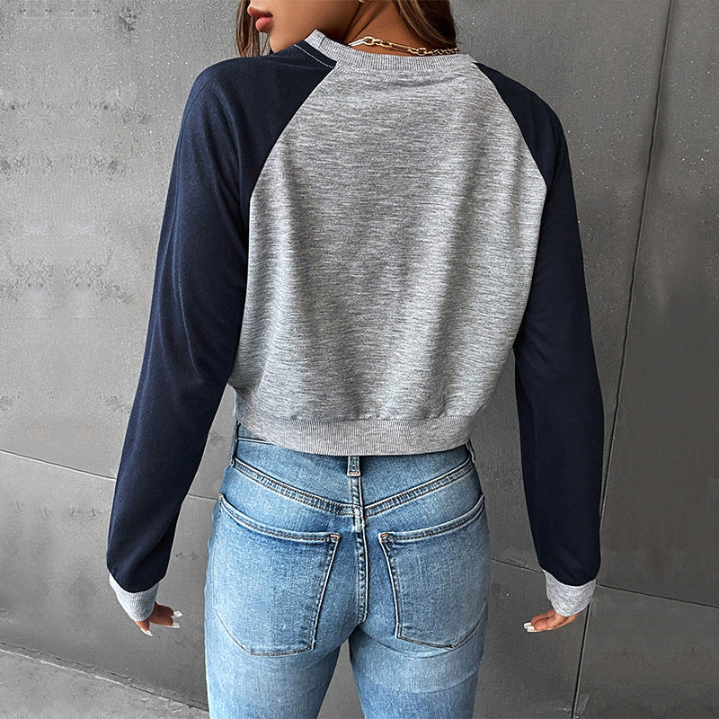 Damen Cropped Raglan-Sweatshirt mit Bergmotiv, Rippbündchen und lockerer Passform Shop Nory