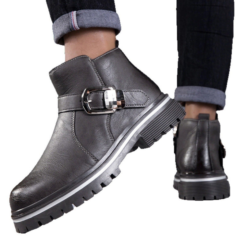 Herren knöchelhohe Lederoptik-Stiefelette mit dekorativer Metallschnalle und profilierter Gummisohle Shop Nory