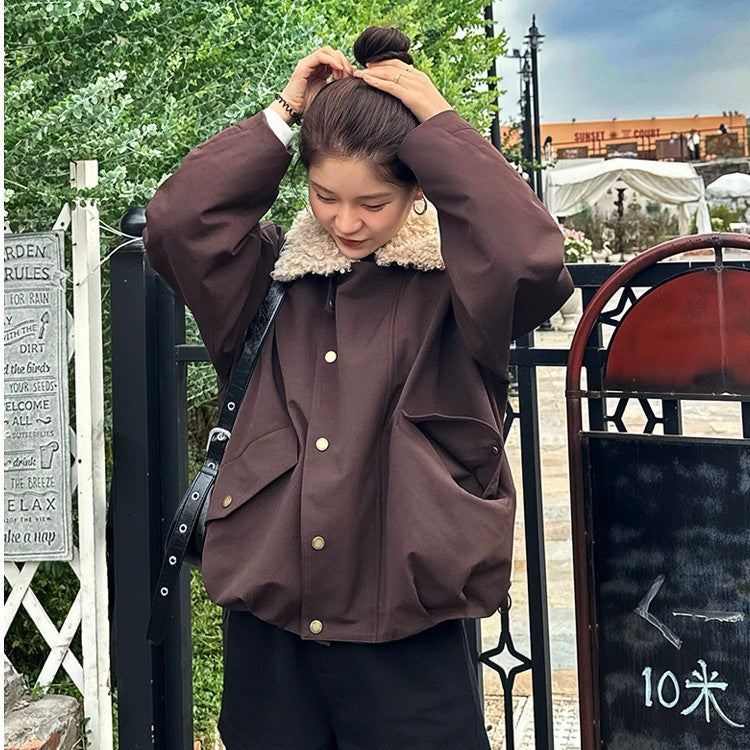 Damen Kurze Oversize-Boxy-Jacke mit Teddykragen und Druckknopfverschluss Shop Nory
