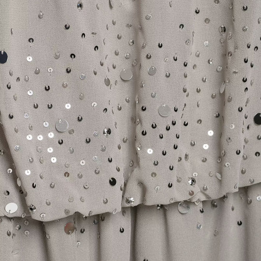 Damen Fließendes Chiffon-Minikleid mit Carmen-Ausschnitt, Volants und Pailletten Shop Nory