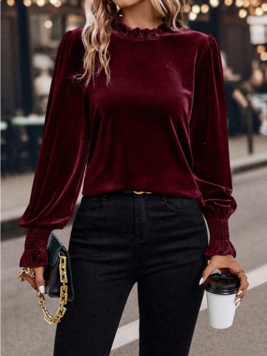 Damen Samtbluse mit Rüschenkragen, Ballonärmeln und Stretch-Smock-Bündchen Shop Nory