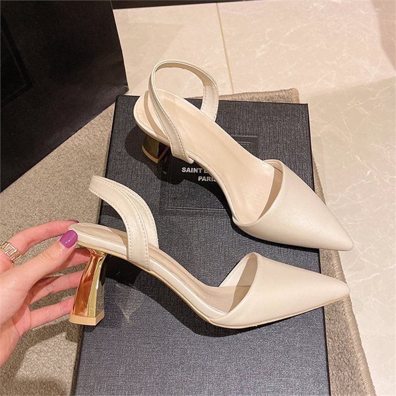 Damen stilvolle mules mit eleganten Goldakzenten Shopnory