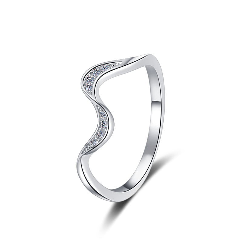 Damen geschwungener Zirkonia Ring mit filigranem Design Shop Nory