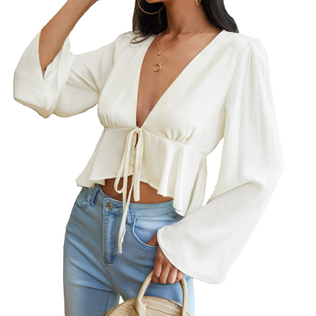 Damen gerafftes Wickel-Cropped-Top mit tiefem V-Ausschnitt, Kordelbindung und weiten Glockenärmeln Shop Nory