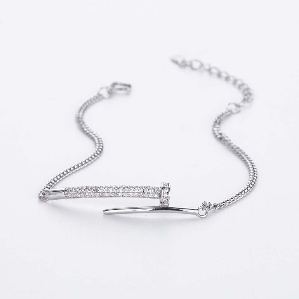 Damen Armband aus hochwertigem 925 Sterling Silber mit funkelnden Zirkon-Akzenten Shop Nory