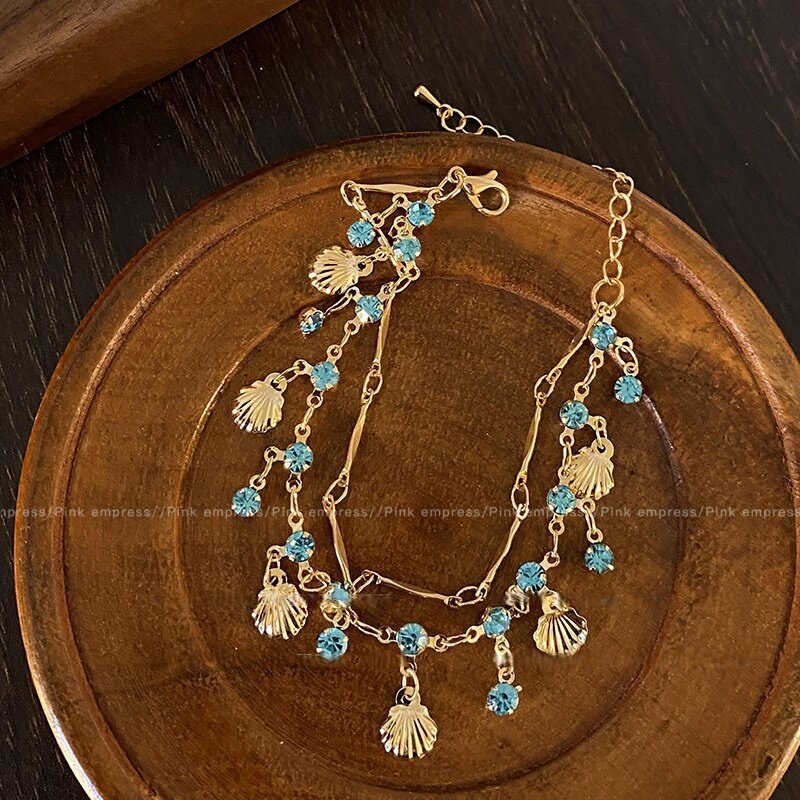 Filigranes Kristallarmband mit Tropfenanhängern und Feiner Kettenstruktur