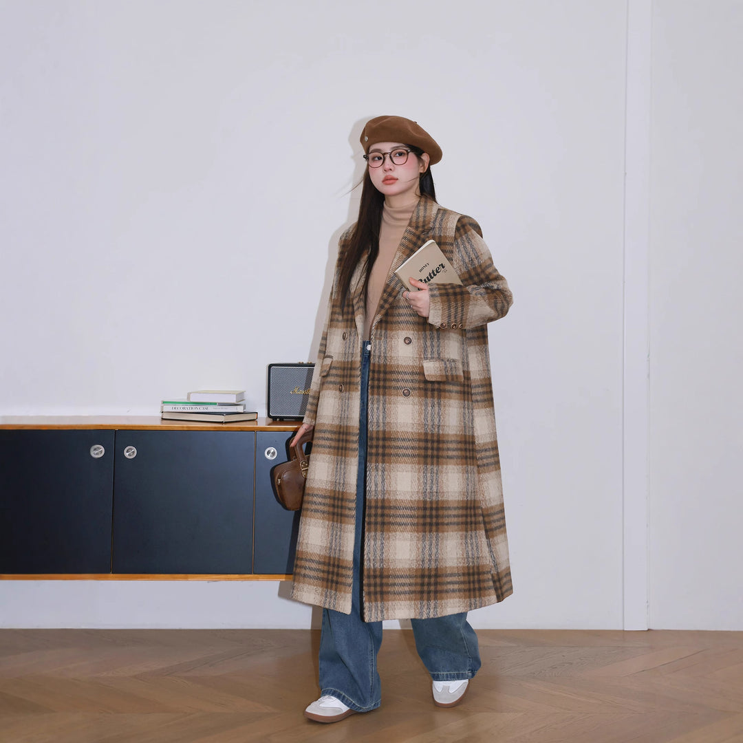Damen Karierter Bouclé-Blazer mit Reverskragen und aufgesetzten Taschen Shop Nory