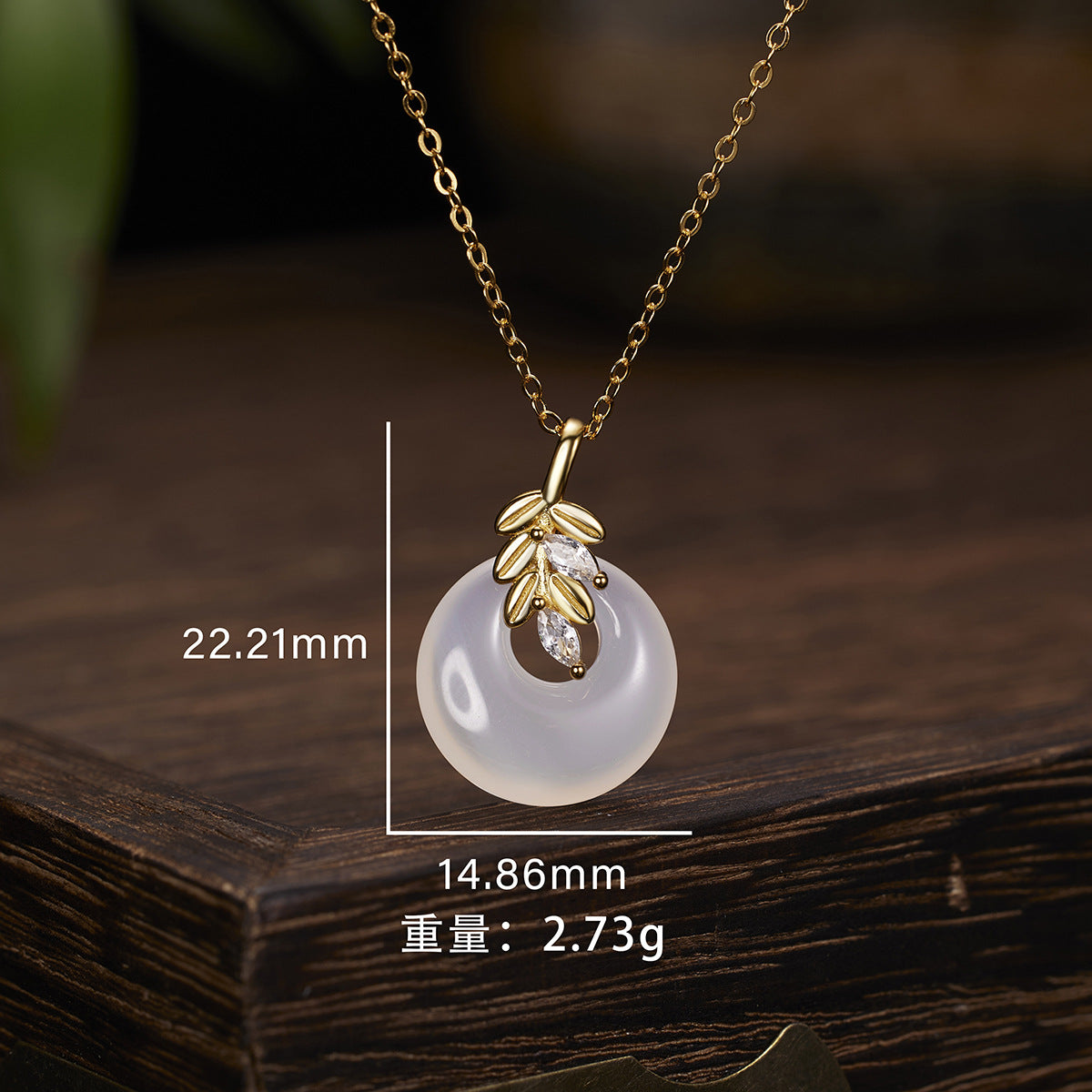 Damen Halskette mit elegantem Donut-Anhänger und zarten Kristallverzierungen Shop Nory