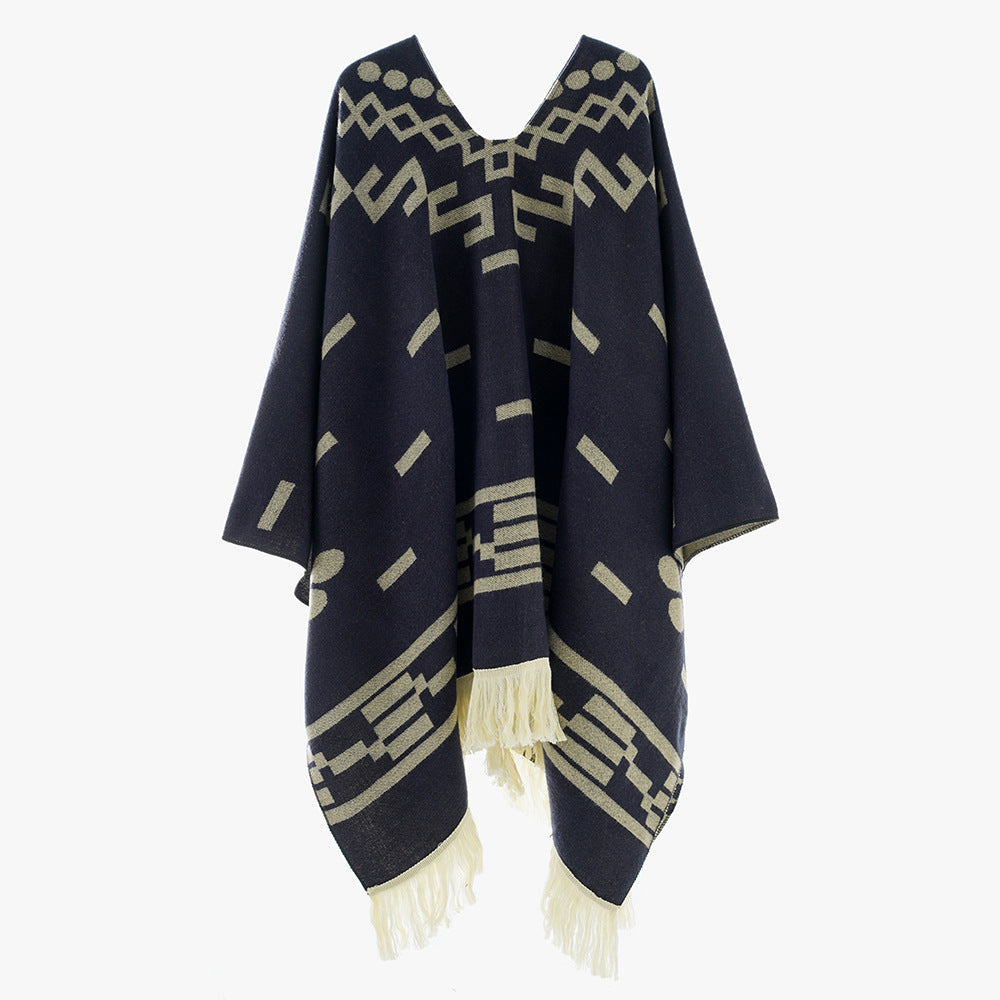 Damen Oversize Poncho im Boho‑Stil mit V‑Ausschnitt, Jacquard‑Muster und langen Fransen Shop Nory
