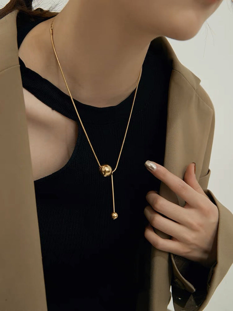 Frauen zeitgenössische minimalistische Ball Anhänger Halskette Shop Nory