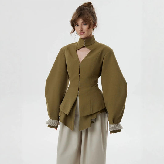 Damen taillierte Jacke mit Stehkragen, Cut-Out und Ballonärmeln Shop Nory