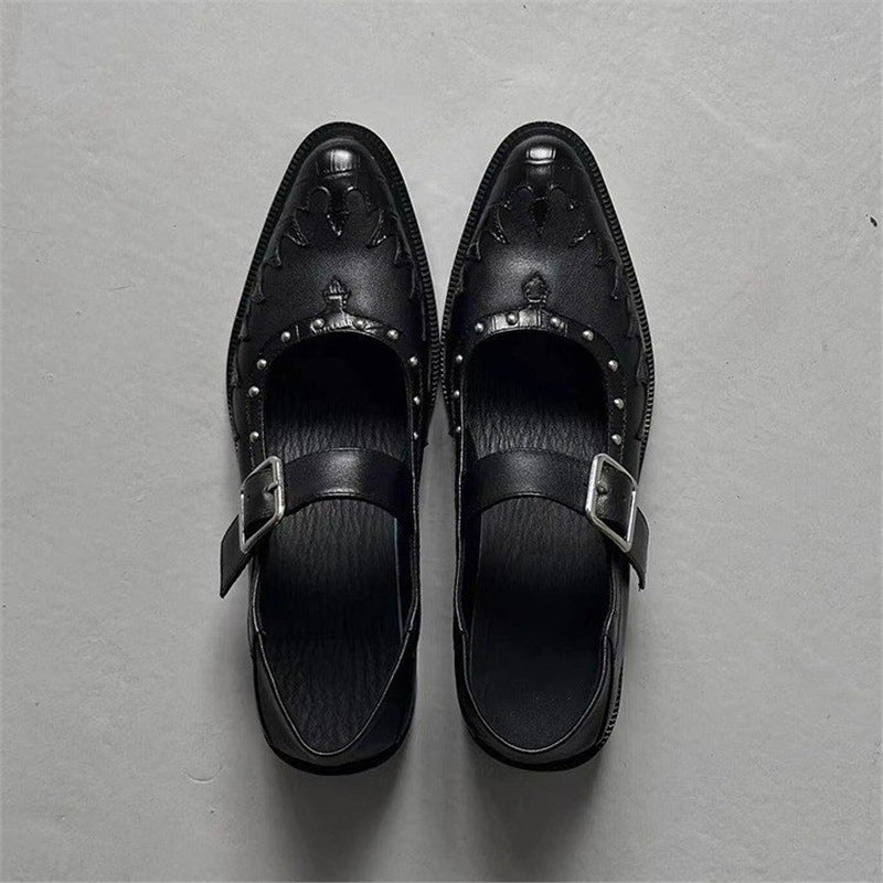 Damen Ledermules mit Schnallenriemen, spitzer Zehenform und Nietenbesatz Shop Nory