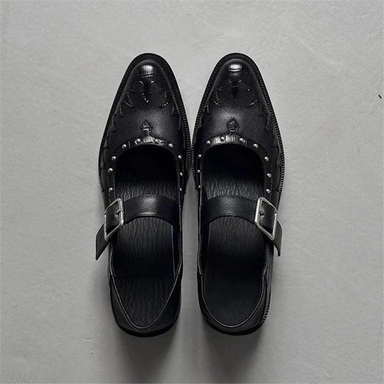 Damen Ledermules mit Schnallenriemen, spitzer Zehenform und Nietenbesatz Shop Nory
