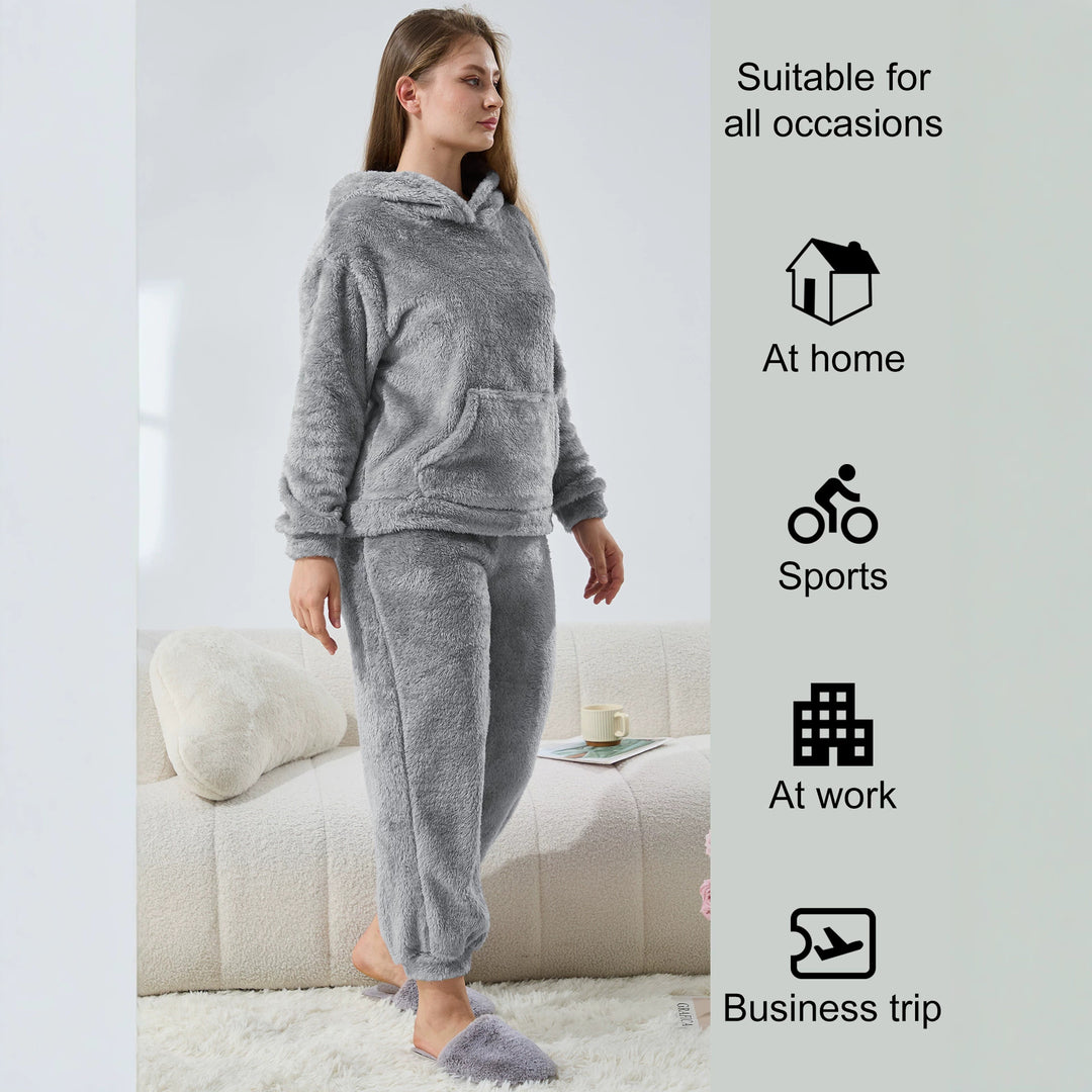 Damen Kuscheliges Teddy-Fleece Lounge-Set mit Kapuze und Kängurutasche Shopy Nory