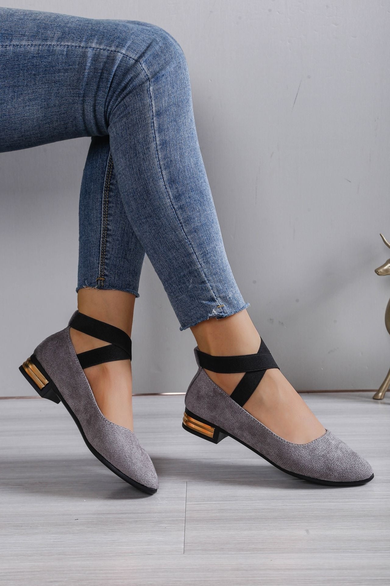 Damen Elegante Ballerinas mit elastischem Riemchen