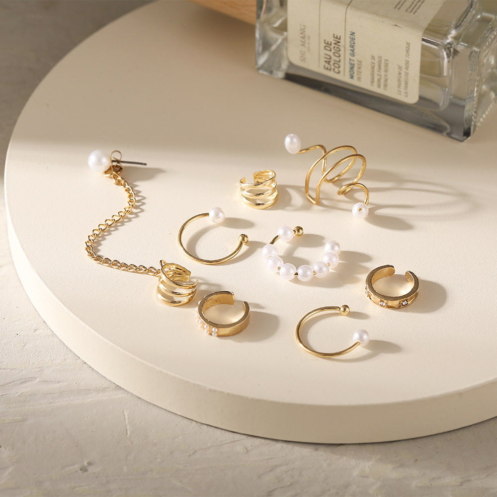 Damen Ohrschmuck Set mit eleganten Ohrringen und Kettenakzenten Shop Nory