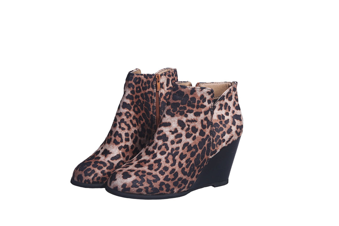 Damen knöchelhohe Keilabsatz‑Stiefelette mit seitlichem Reißverschluss Shop Nory