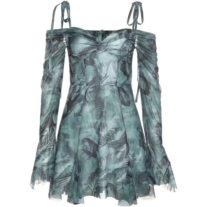 Damen Tailliertes Minikleid mit Carmen-Ausschnitt verstellbaren Schulterträgern und ausgestellten Ärmeln Shop Nory