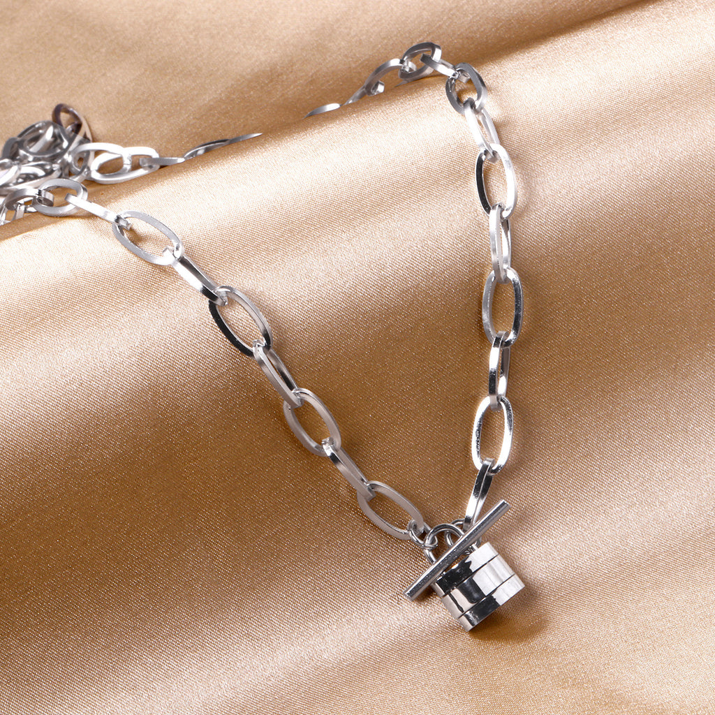 Damen Edelstahl Kette mit herzförmigem Anhänger und elegantem Toggleverschluss Shop Nory