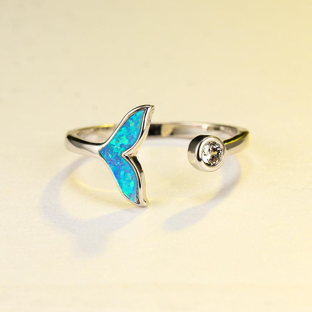 Damen Ring mit eleganten Walfischschwanz-Motiv und strahlendem Zirkonia Shop Nory