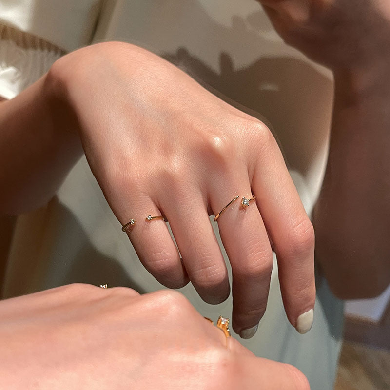Damen zierlicher Goldring mit funkelndem Zirkonia Shop Nory