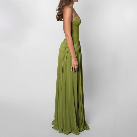 Damen nan elegantes Abendkleid mit Spitzenkorsett und plissiertem Maxirock
