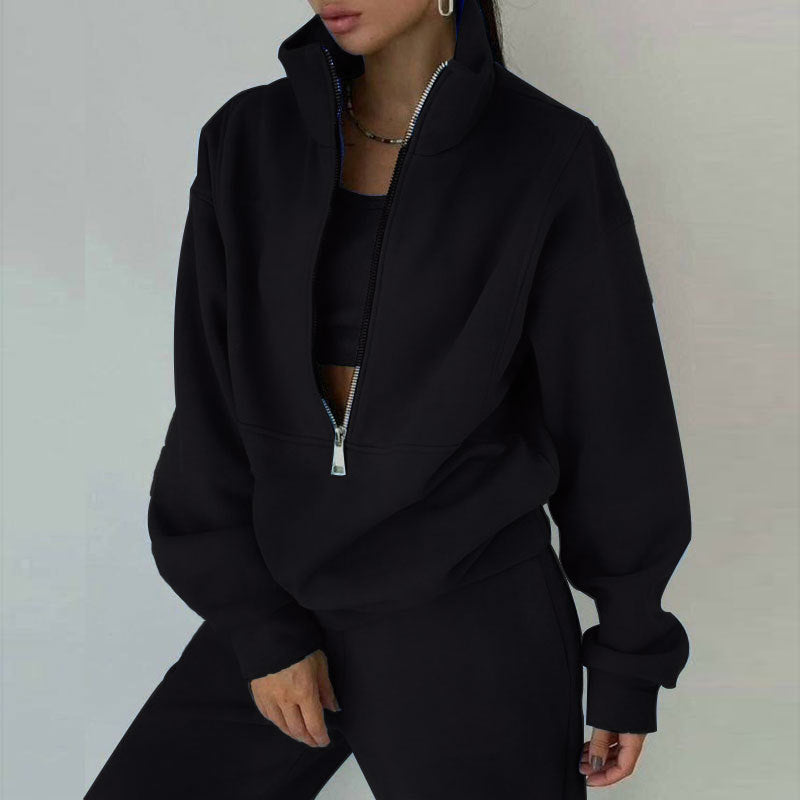 Jogginganzug Damen sportlich elegant mit Oversize-Hoodie und hohem Kragen