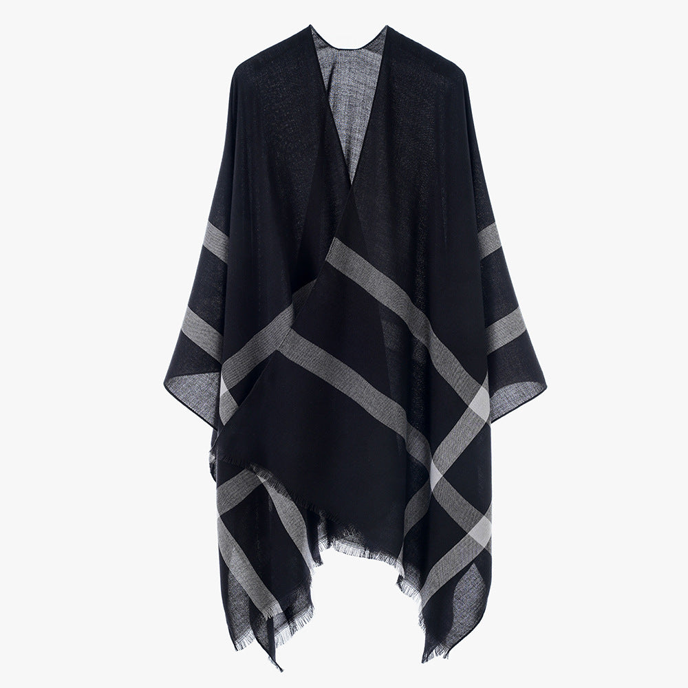 Damen Leichter V-Ausschnitt-Poncho aus feinem Gewebe mit diagonalen Kontraststreifen Shop Nory