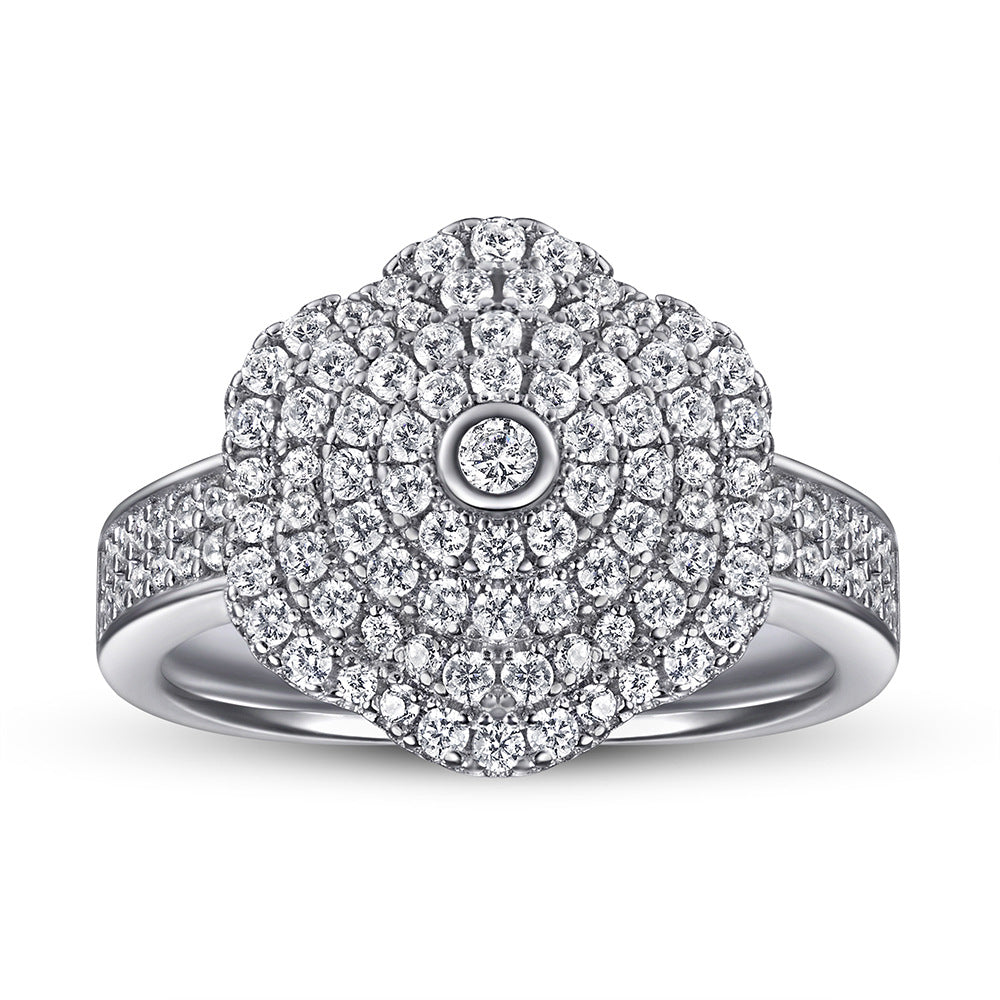 Damen Verlobungsring mit herzförmigem Hauptstein und kunstvollem Zirkonia-Besatz Shop Nory