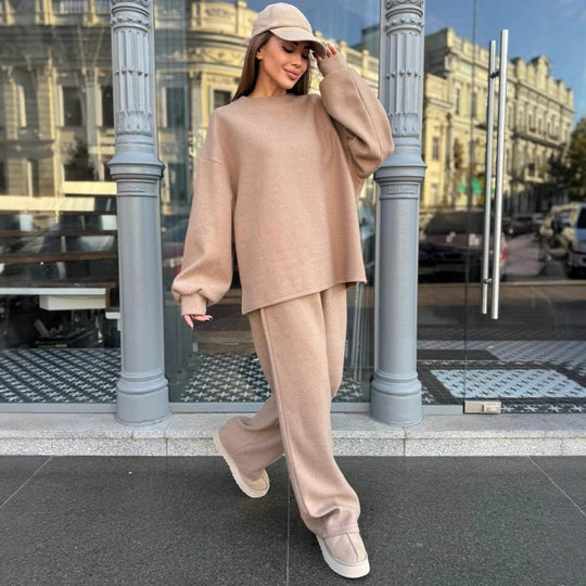 Damen Weiches Oversized-Strick-Loungewear-Set mit legerem Rundhals-Pullover und weiter Komforthose Shop Nory