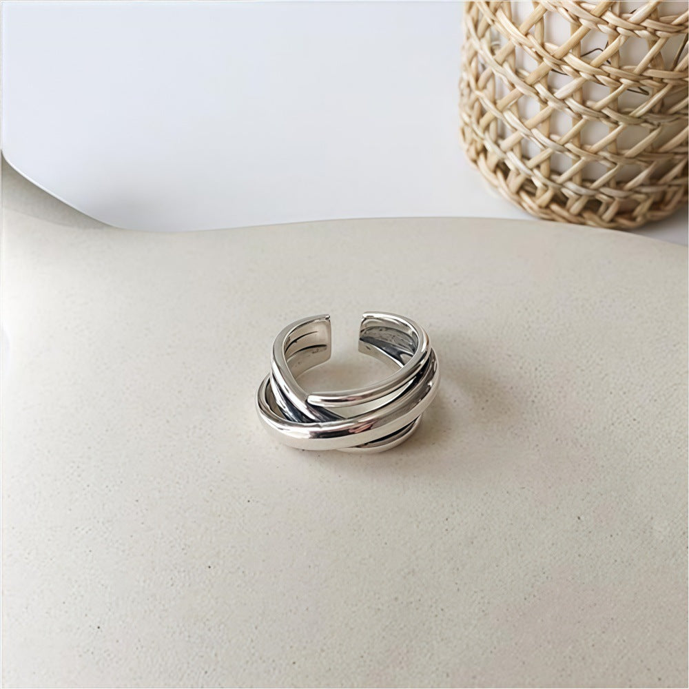 Damen Modischer Ring mit verspieltem gewundenem Design Shop Nory