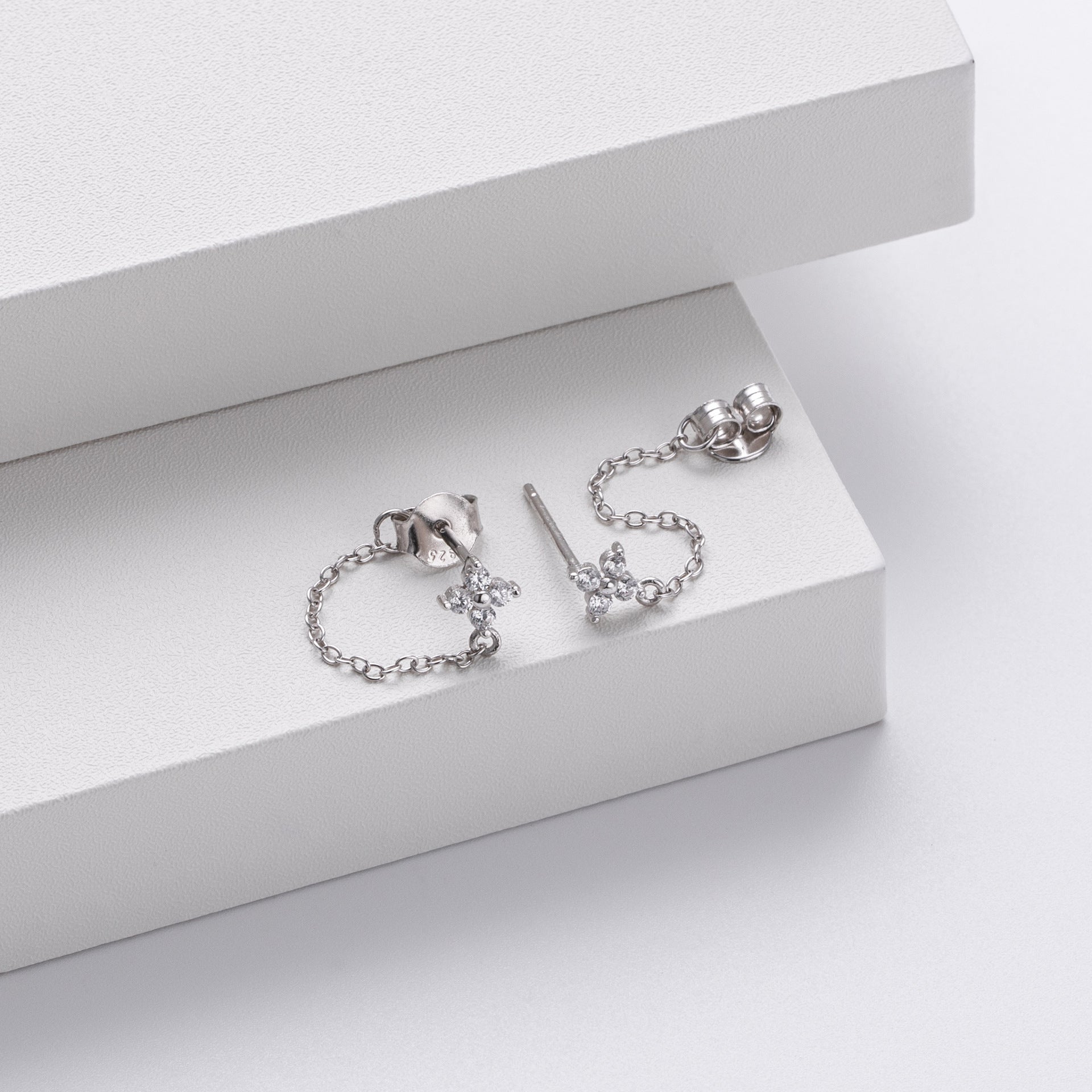 Damen Ohrhänger mit funkelnden Zirkon-Anhängern aus 925 Sterling Silber Shop Nory