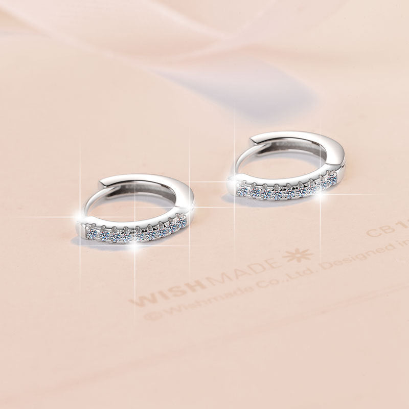 Damen Creolen mit glitzernden Zirkonia Steinen Shop Nory
