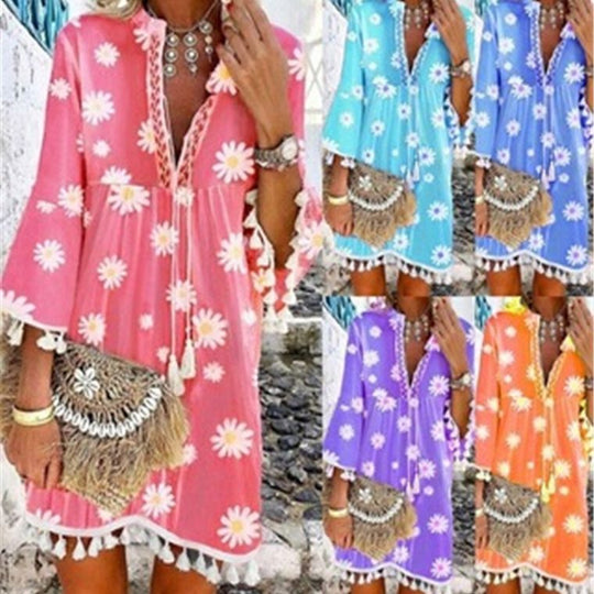 Damen Strandkleid mit floralen Motiven und Quastenverzierungen