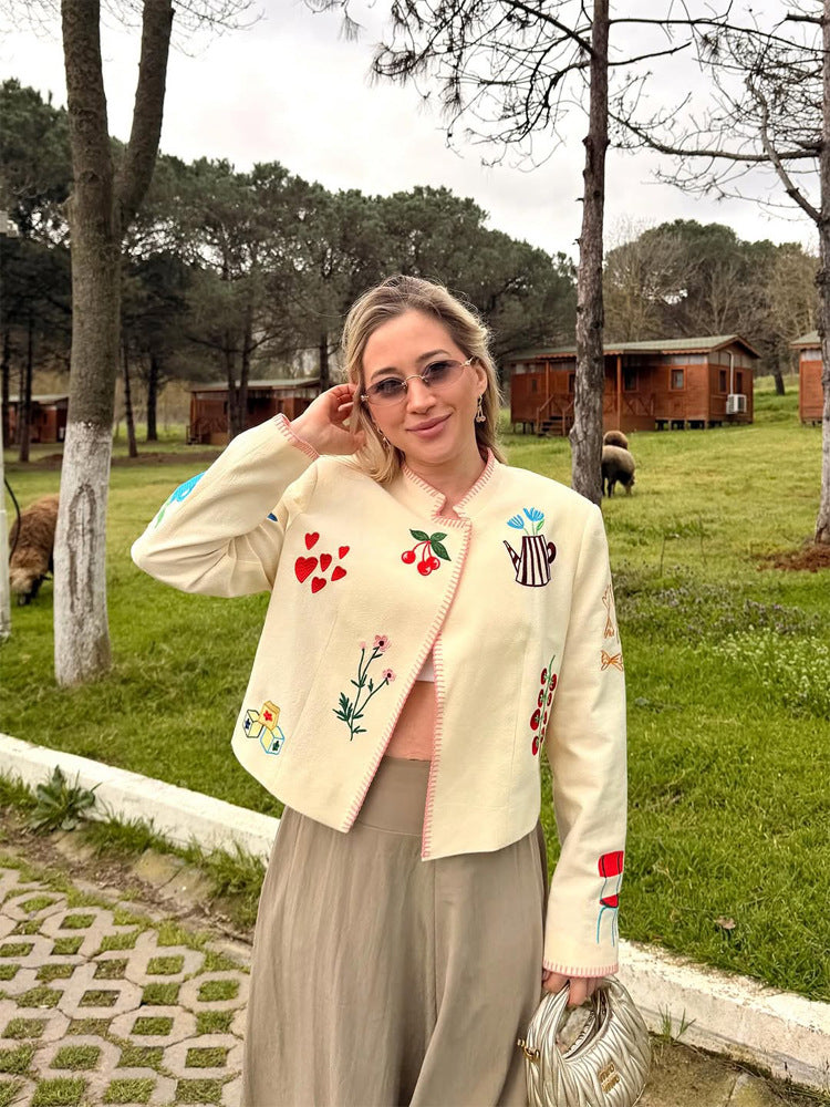 Damen Bestickte Kurzjacke mit verspielten Applikationen Shop Nory