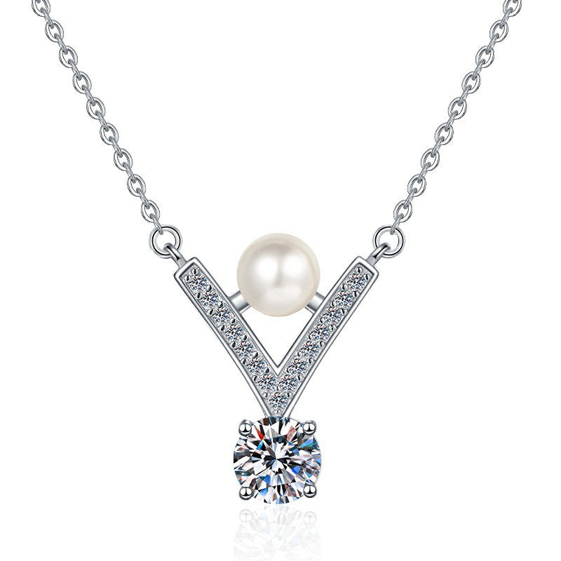 Damen Halskette mit elegantem V-Design und strahlendem Zirkonia Shop Nory