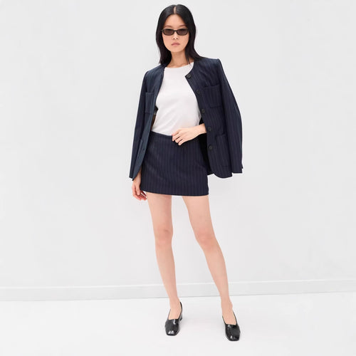 Damen Zweiteiliges Nadelstreifen-Tailoring-Set mit kragenlosem Blazer und hochgeschnittenem Minirock Shop Nory