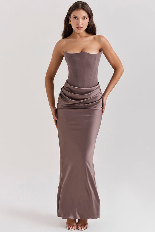 Damen Elegantes Abendkleid mit Herz-Ausschnitt und schimmerndem Oberteil Shopnory