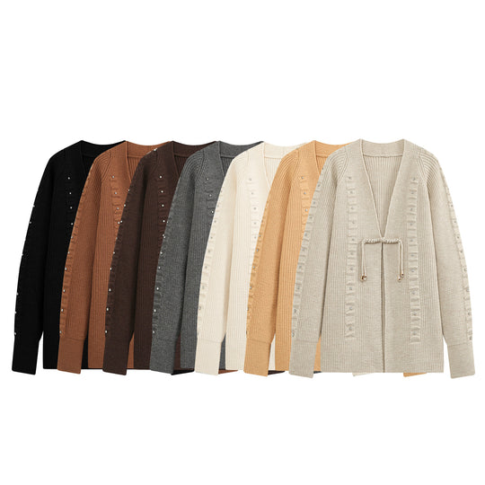 Damen Grobstrick-Cardigan mit Strassbesatz, Flechtkordel und offenem V-Ausschnitt Shop Nory