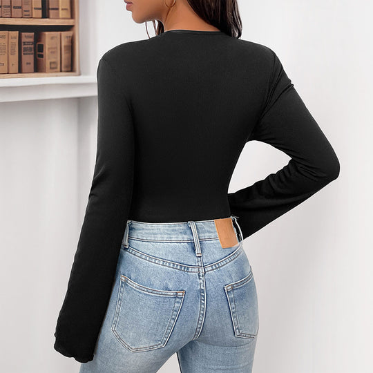 Damen Figurbetonter Body mit asymmetrischer Organza-Blütenapplikation und Glockenärmeln Shop Nory